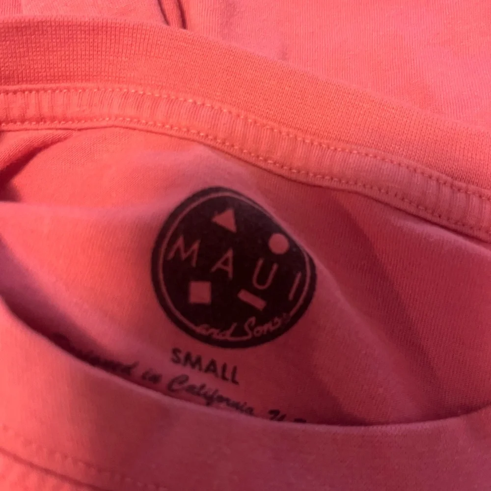 Maui and Sons Coral Tee - Picture 3 of 3